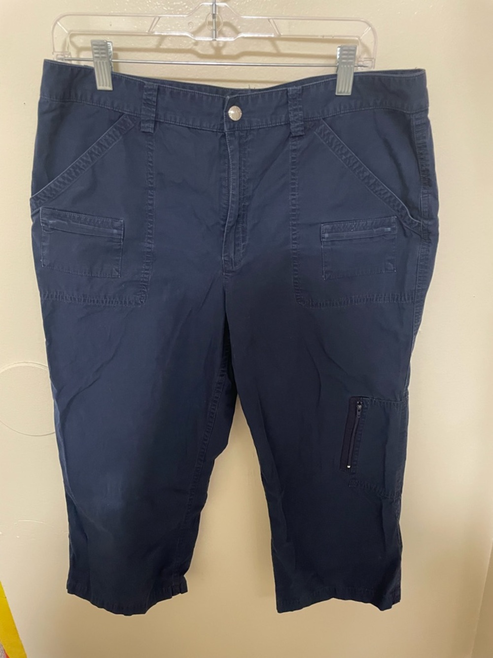 ✨Women’s Lauren Ralph Lauren Capri Pants Size 12